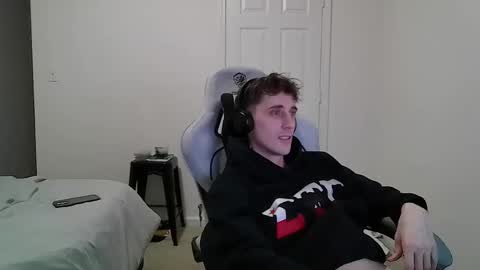 Max Ryder online show from 11.28.25