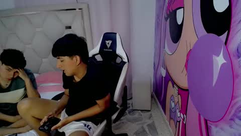 Snapshot of maxwell_boys chatting on 02.04.26 MAX DAN online show from 02.04.26