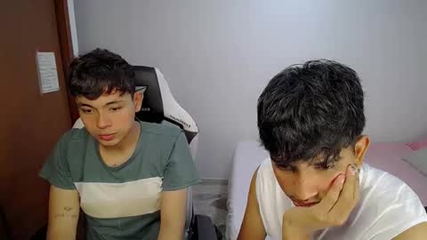 Snapshot of maxwell_boys chatting on 02.26.26 MAX DAN online show from 02.26.26