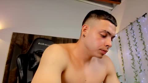 MAX online show from 02.18.25