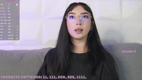 Snapshot of maxx_caprice chatting on 04.23.26 gabby online show from 04.23.26