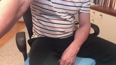 Max online show from 02.10.26