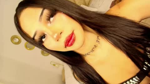 Snapshot of maxxine_vxx chatting on 05.14.26 Valentina online show from 05.14.26