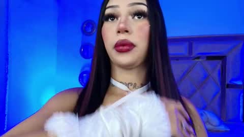 Snapshot of maxxine_vxx chatting on 05.28.26 Valentina online show from 05.28.26