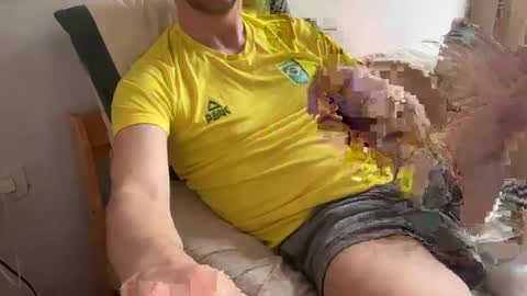 MaxXxurbate online show from 03.07.25