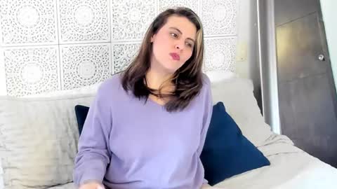 Victoria online show from 01.21.25