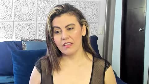 Victoria online show from 02.01.25