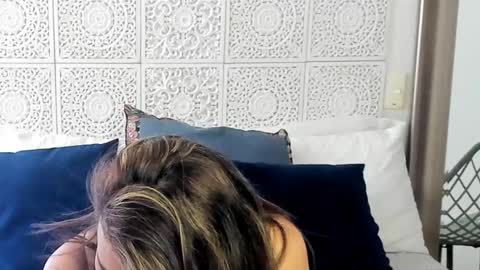 Victoria online show from 02.04.25