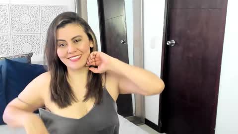 Victoria online show from 02.22.25