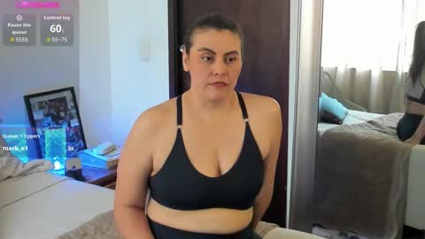 Snapshot of maxzy_star chatting on 02.18.26 Victoria online show from 02.18.26