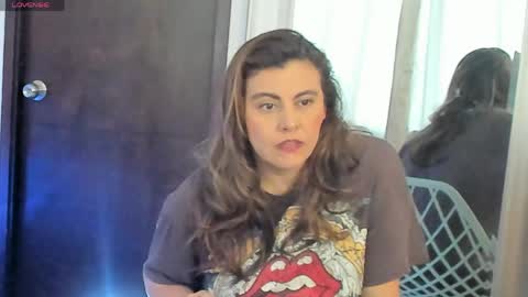 Victoria online show from 04.12.26