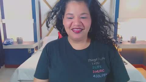 Snapshot of may_fk chatting on 10.24.25 may_fk online show from 10.24.25