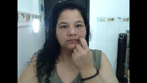 Snapshot of may_fk chatting on 11.04.25 may_fk online show from 11.04.25