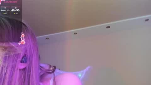 Snapshot of may_fl0wer chatting on 11.14.25 May Flower online show from 11.14.25