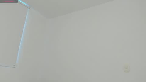 Snapshot of maya__fox chatting on 05.22.26 OF mayitta19 online show from 05.22.26