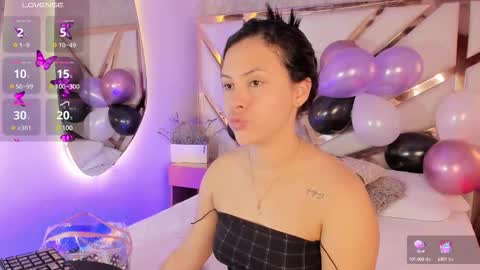 Maya online show from 02.12.25