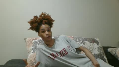 Snapshot of maya_dol chatting on 09.14.25 maya online show from 09.14.25