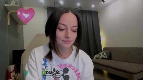 Snapshot of maya_l chatting on 03.22.26 Maya online show from 03.22.26