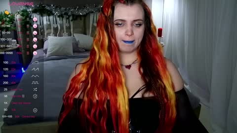 Maya Mils online show from 01.08.25