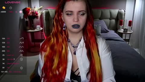 Maya Mils online show from 01.21.25