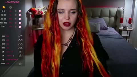 Maya Mils online show from 01.25.25