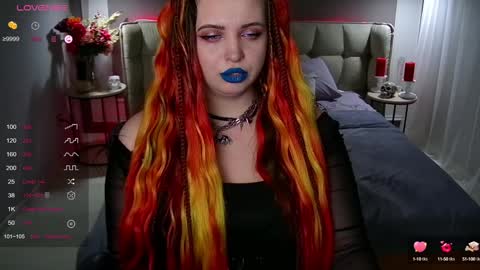 Maya Mils online show from 01.30.25