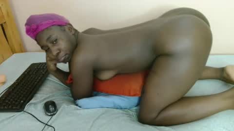 Snapshot of maya_nyla chatting on 04.14.26 Faith online show from 04.14.26