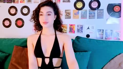 Snapshot of maya_rogerss chatting on 05.14.26 Maya online show from 05.14.26