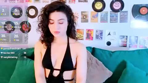 Snapshot of maya_rogerss chatting on 05.24.26 Maya online show from 05.24.26