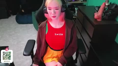 Maya Viola online show from 05.26.26