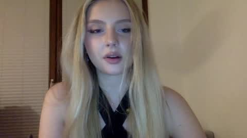 mayaflirt online show from 04.22.26