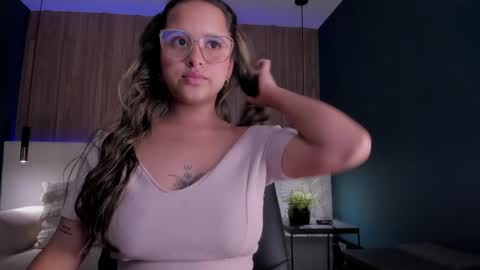 mayalee_ online show from 05.15.26