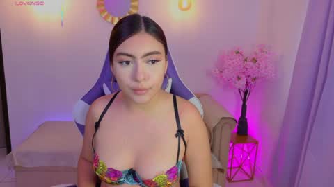 Snapshot of mayavexx chatting on 05.22.26 Maya Vexx online show from 05.22.26