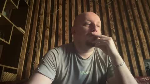 Snapshot of maybe777_ chatting on 05.15.26 Anton online show from 05.15.26