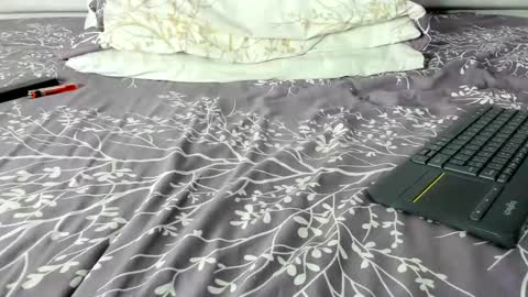 Snapshot of maybelline_666 chatting on 11.18.25 Maybelline69 online show from 11.18.25