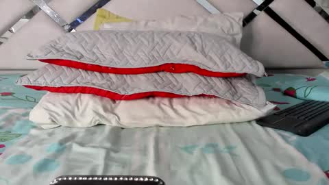 Snapshot of maybelline_666 chatting on 03.20.26 Maybelline69 online show from 03.20.26