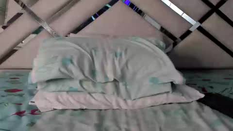 Snapshot of maybelline_666 chatting on 03.26.26 Maybelline69 online show from 03.26.26