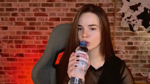 maybloom_ online show from 02.14.26