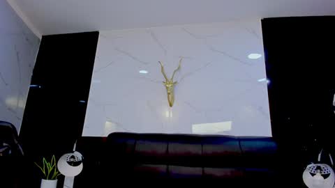 Maylin online show from 12.21.24