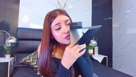 Maylin online show from 02.05.25