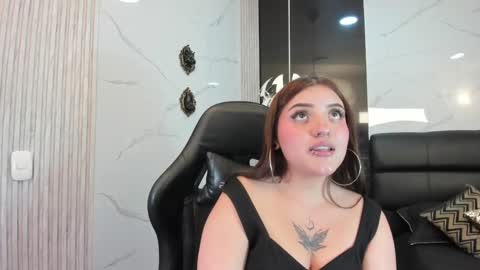 Maylin online show from 02.12.25