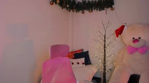 may online show from 12.04.25