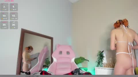 Snapshot of mayteminaj chatting on 07.12.26 mayte online show from 07.12.26