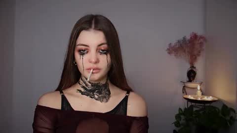 Snapshot of mayttease chatting on 10.31.25 mayttease online show from 10.31.25