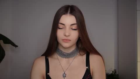 Snapshot of mayttease chatting on 11.18.25 mayttease online show from 11.18.25