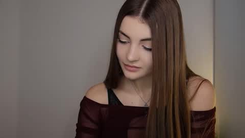 Snapshot of mayttease chatting on 11.22.25 mayttease online show from 11.22.25