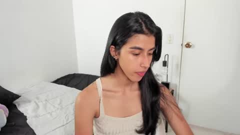 Snapshot of mazikeen_18 chatting on 07.15.26 mazikeen_18 online show from 07.15.26