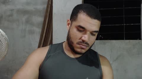 Snapshot of mcgregor_sexhot chatting on 01.20.25 Mcgregor online show from 01.20.25