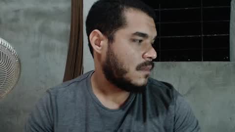 Snapshot of mcgregor_sexhot chatting on 03.08.25 Mcgregor online show from 03.08.25