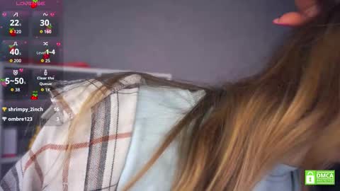 Snapshot of mckenziedyen chatting on 11.22.25 Mary online show from 11.22.25